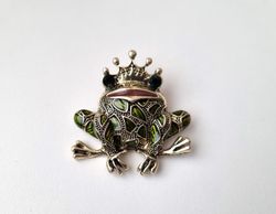 Brosch Groda med kungakrona