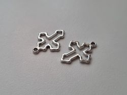 Berlocker Kors (2 st silverfärgade)