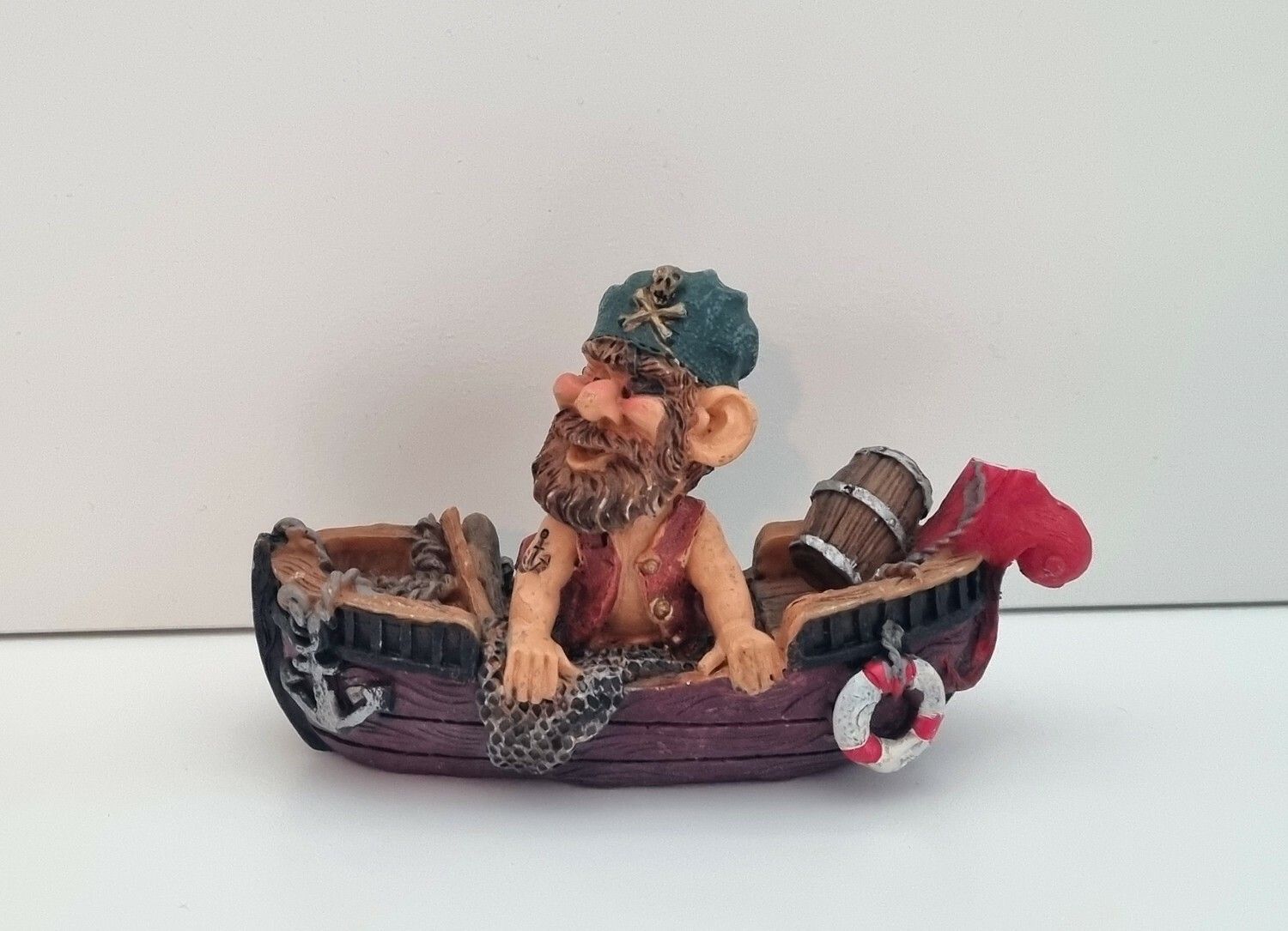Prydnadsföremål, Pirat i båt