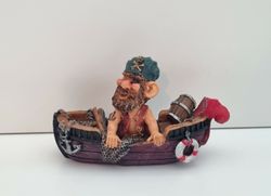 Prydnadsföremål, Pirat i båt