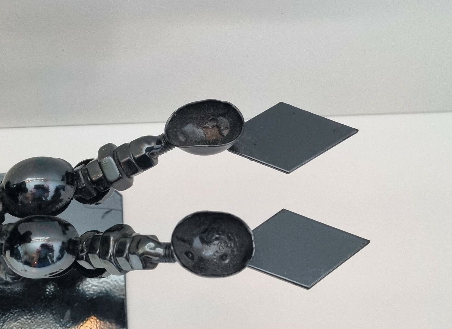 Metallkonst, skulptur. Dykare (324 g)