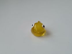 Gullig liten gul fisk, miniatyr