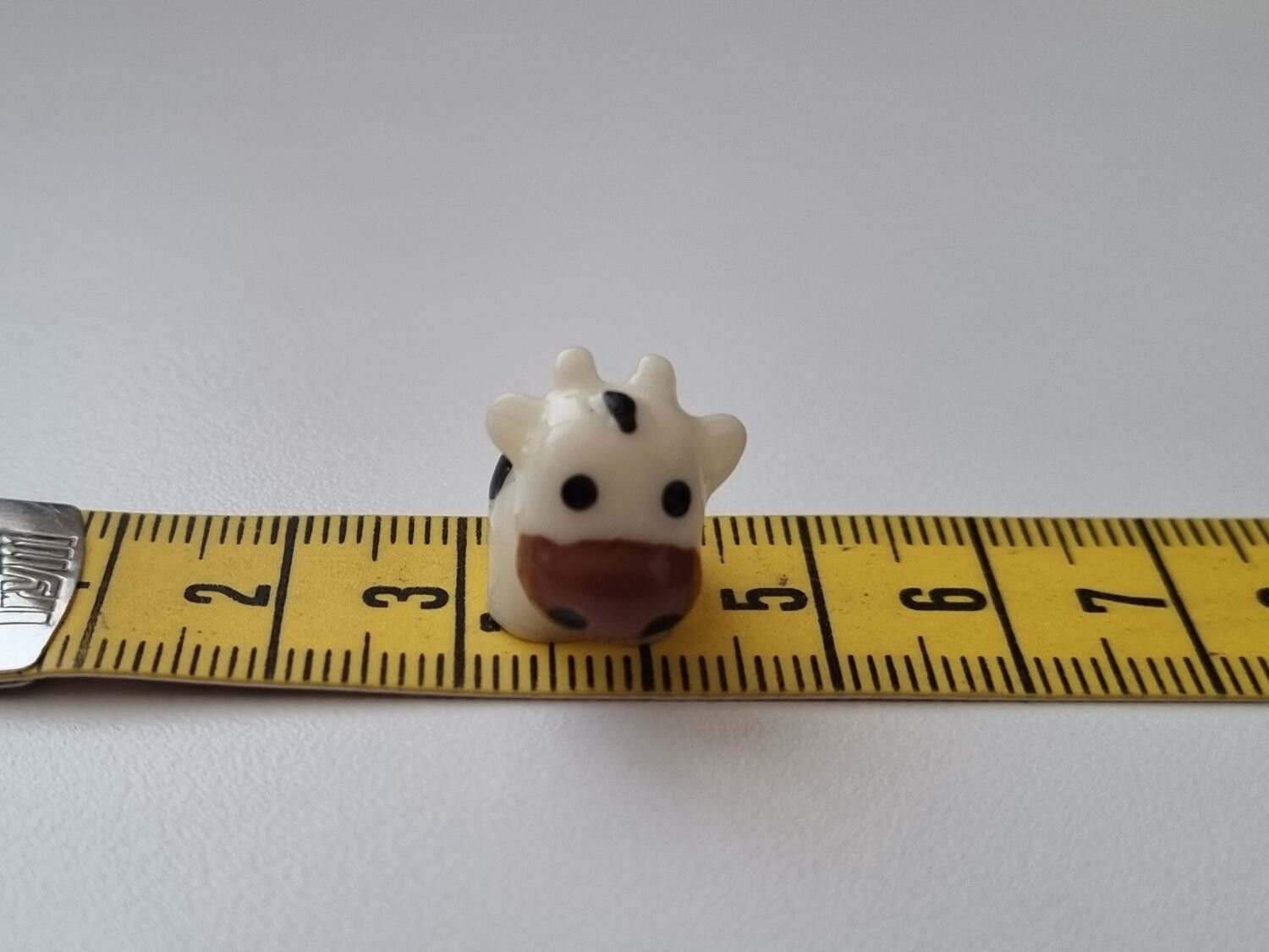 Gullig liten ko / kossa, miniatyr