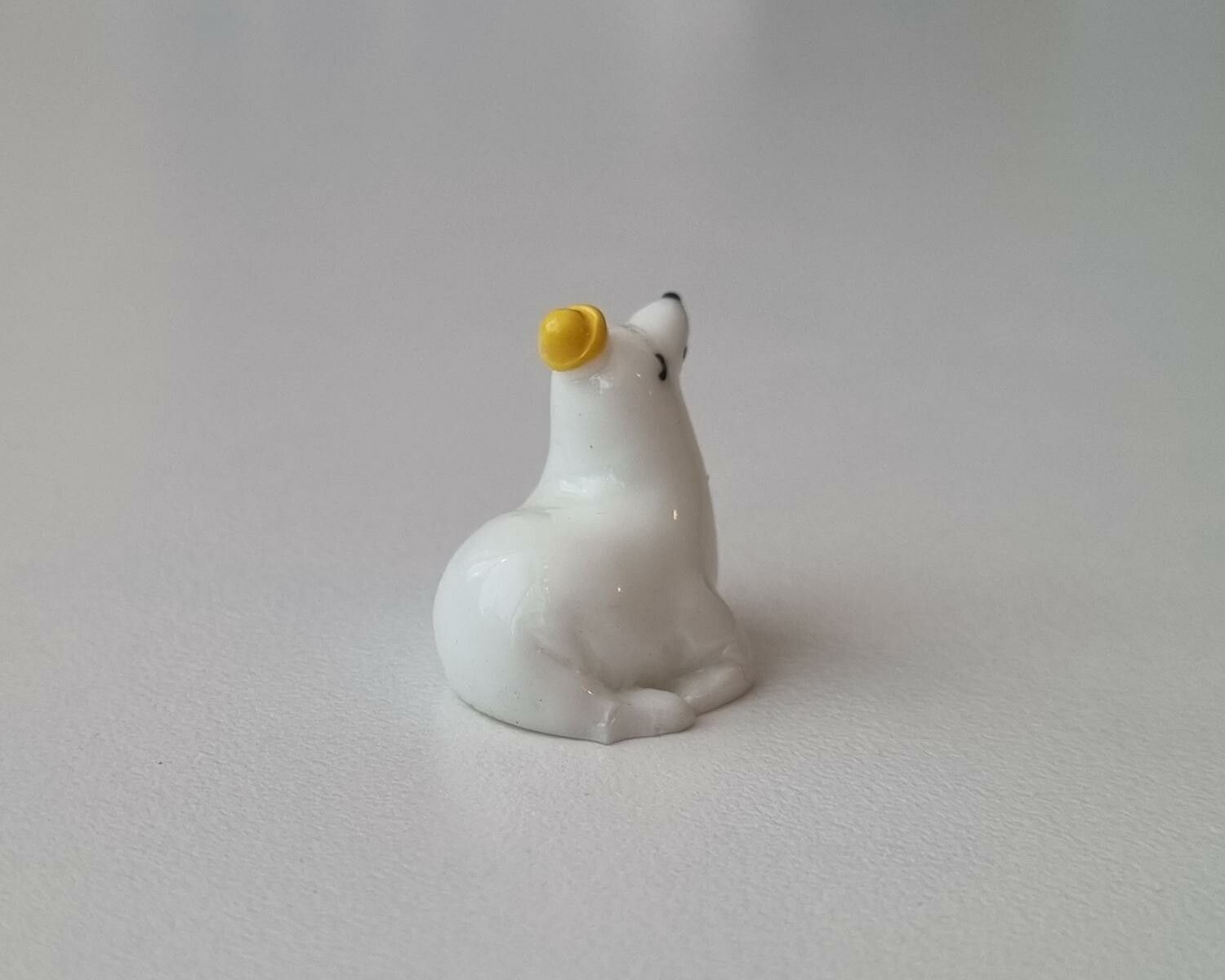 Nöjd liten säl, minisäl / miniatyr