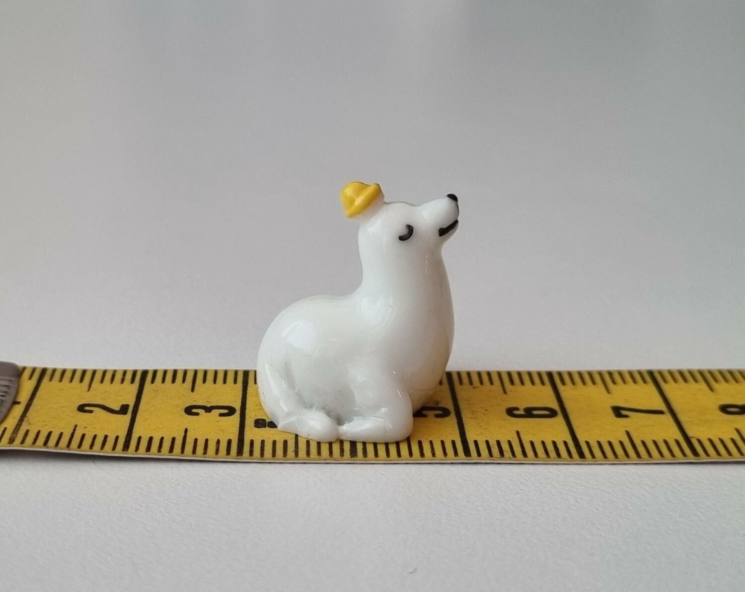 Nöjd liten säl, minisäl / miniatyr