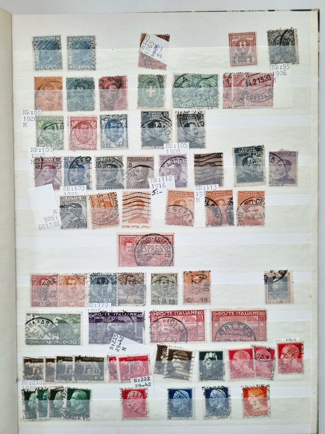 Album med frimärken (Italien & Grekland)