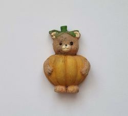 Kylskåpsmagnet - Nalle i pumpadräkt