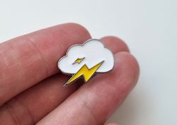 Pin Åskmoln