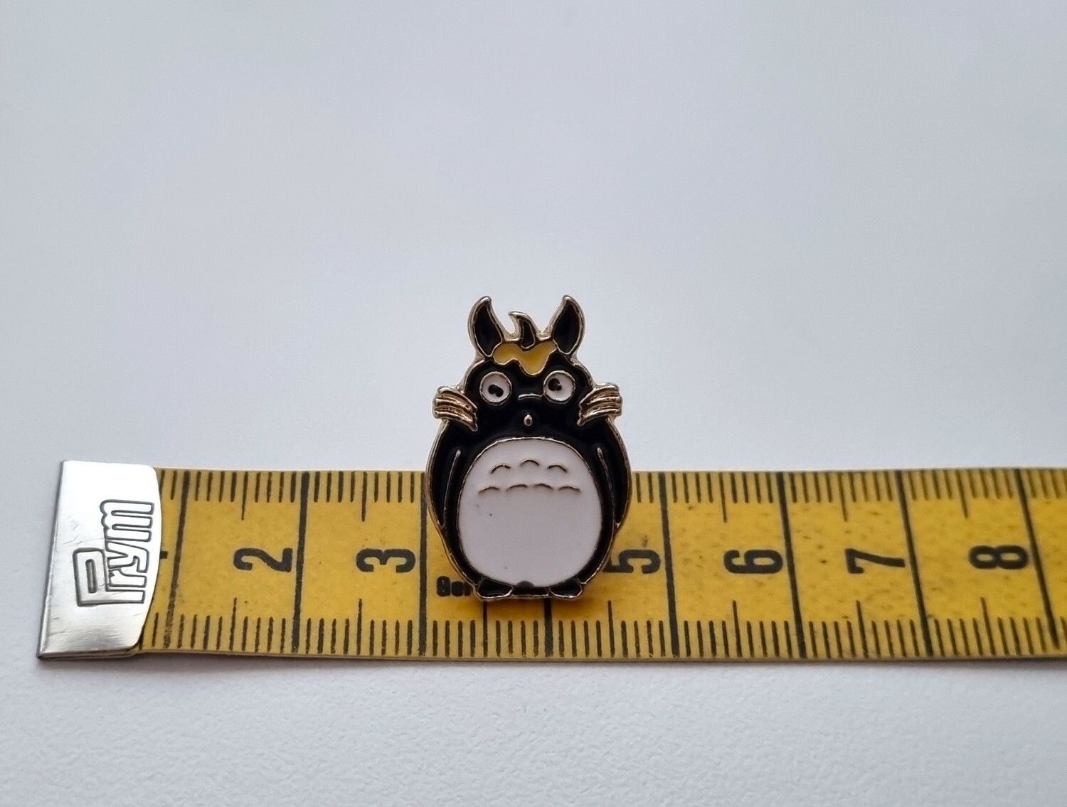 Pin, Svart sagoväsen