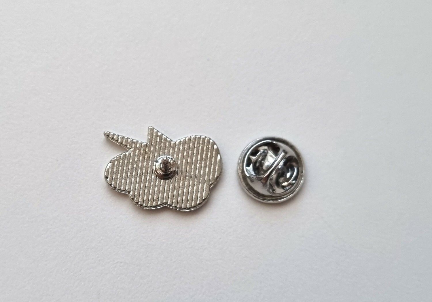 Pin Åskmoln