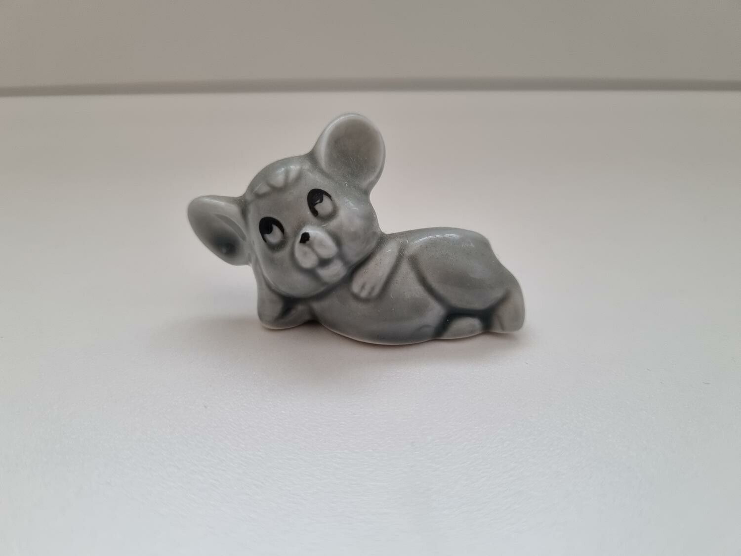 Figurin miniatyr mus, mini mus i porslin