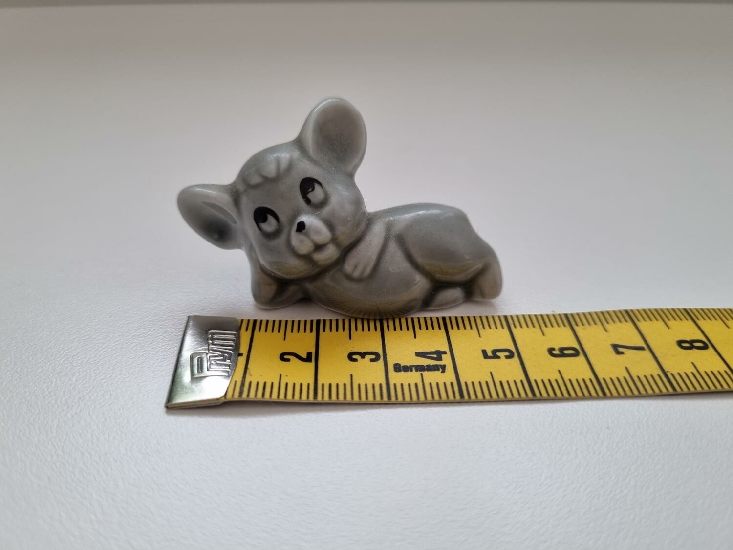Figurin miniatyr mus, mini mus i porslin