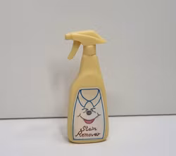 1 st sprayflaska. Miniatyrer för dockskåp / tittskåp