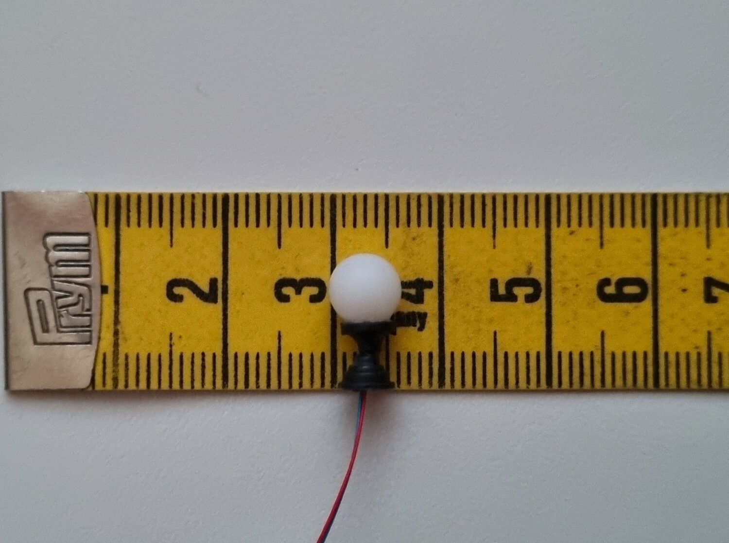 Lampa, miniatyrlampa (LED) För dockhus, tittskåp, tågräls mm