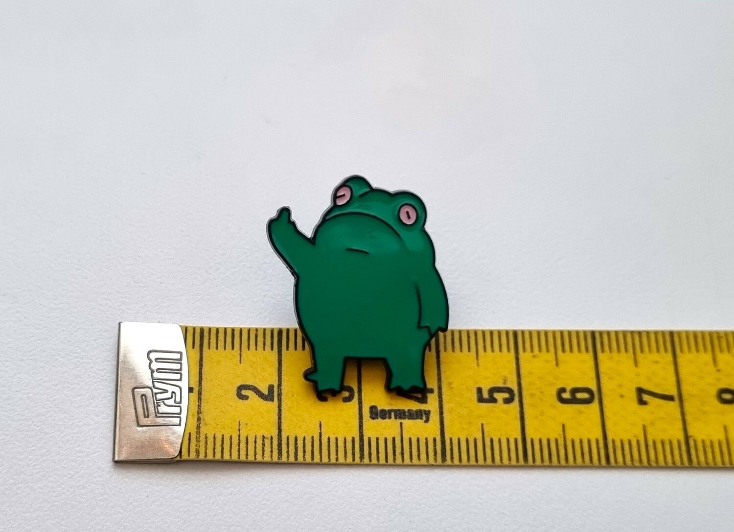 Pin Groda