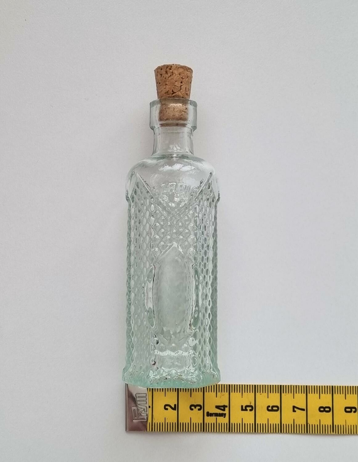 1 st Glasflaska med kork (10,6 x 3,4 cm, 66,5 gram)