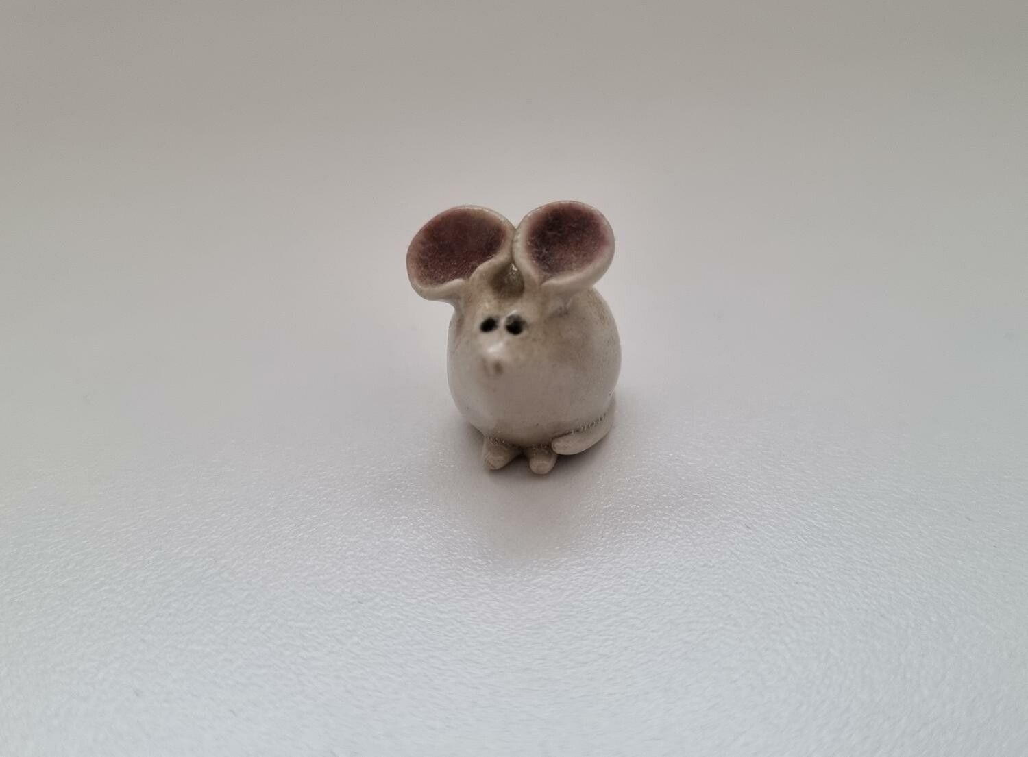 Figurin miniatyr mus, mini mus i porslin