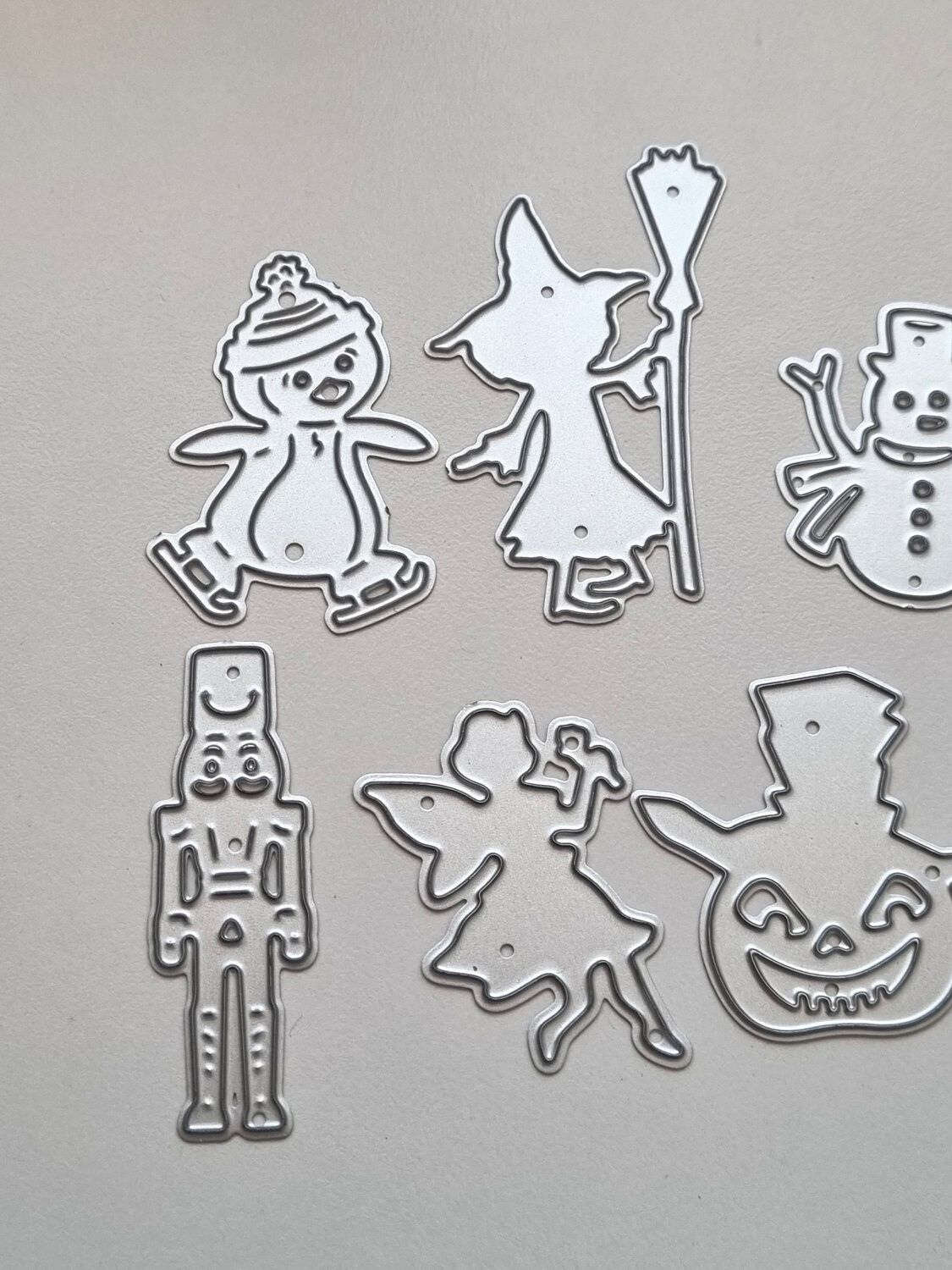 Scrapbooking, dies, cutting dies - 10 st figurer