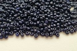 1000 små pärlor, fröpärlor, glaspärlor (2 mm) - Blåsvarta