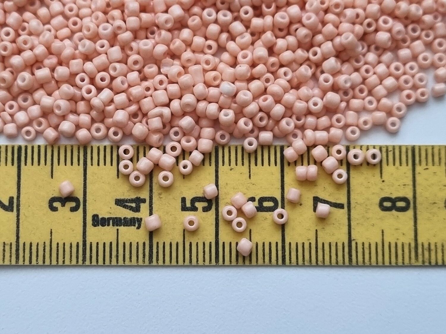 1000 små pärlor, fröpärlor, glaspärlor (2 mm) - Laxrosa