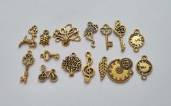 15 st guldfärgade Berlocker Charms Hängen för smyckestillverkning