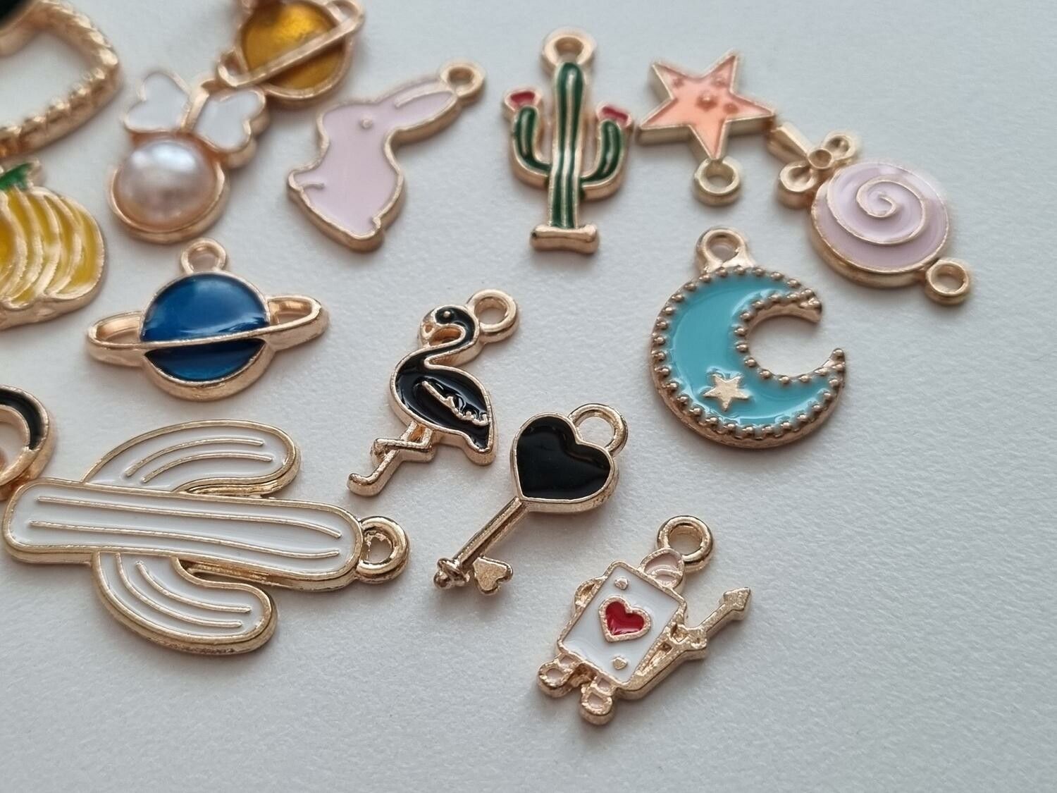15 st söta Berlocker Charms Hängen för smyckestillverkning