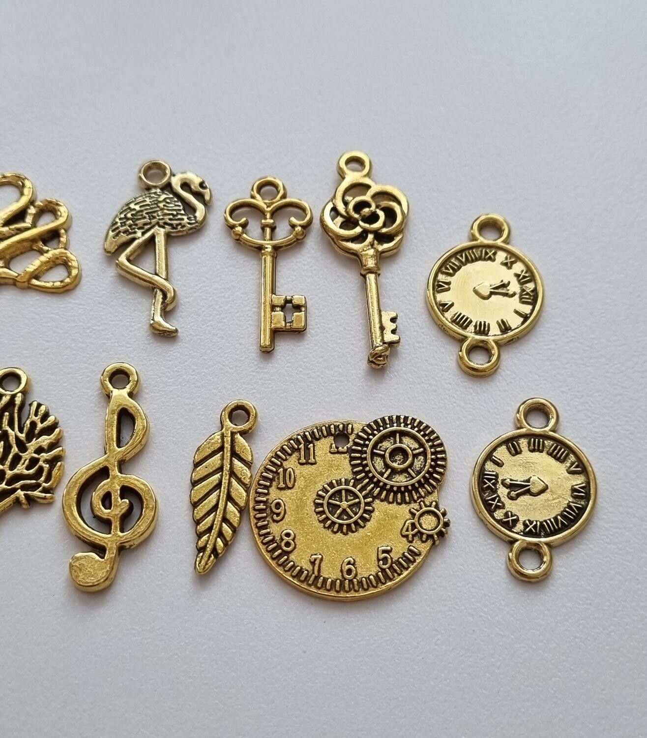 15 st guldfärgade Berlocker Charms Hängen för smyckestillverkning
