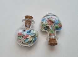 2 st små glasflaskor, flaskor med kork miniatyrer glasburkar