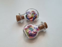 2 st små glasflaskor, flaskor med kork miniatyrer glasburkar