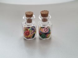 2 st små glasflaskor, flaskor med kork miniatyrer glasburkar