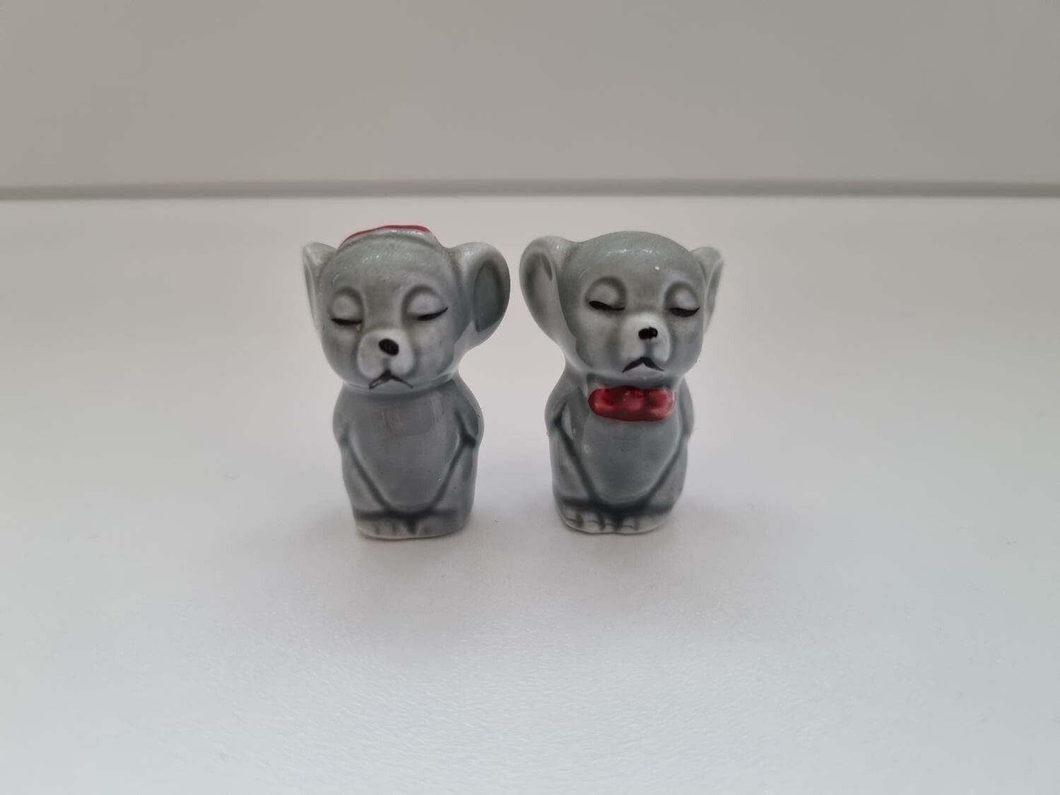 Figurin miniatyr möss, mini möss i porslin (2 st)