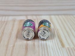2 st Burkar miniatyr, miniburkar, dockskåp, tittskåp