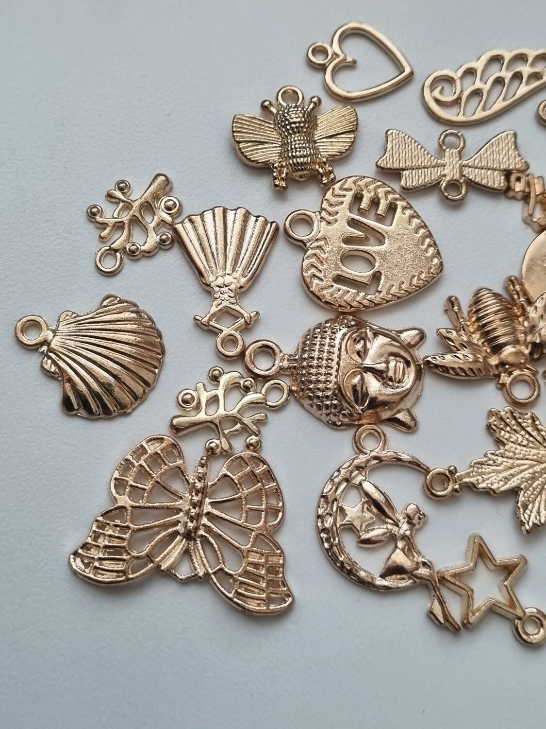 28 st söta Berlocker Charms Hängen för smyckestillverkning