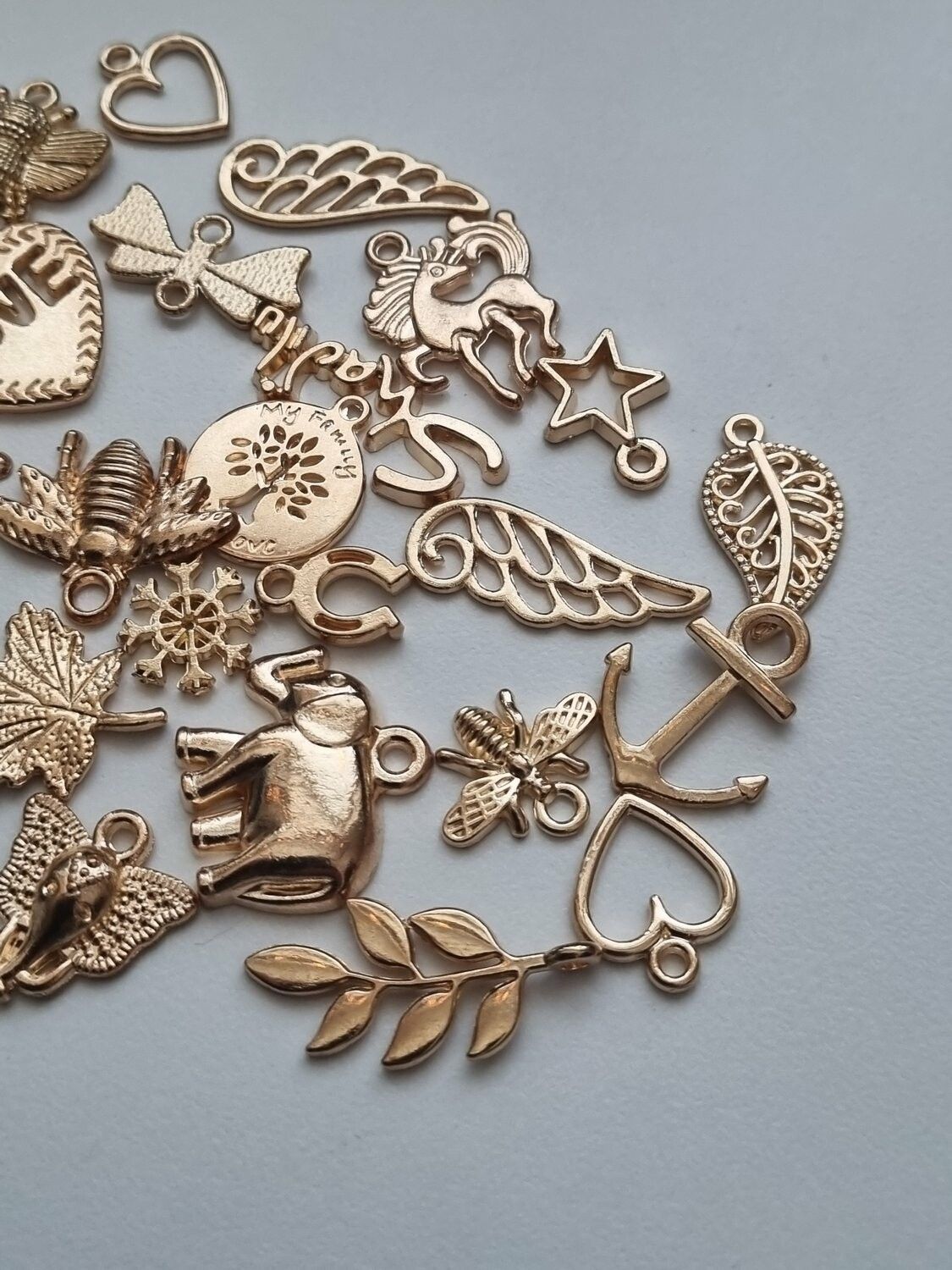 28 st söta Berlocker Charms Hängen för smyckestillverkning