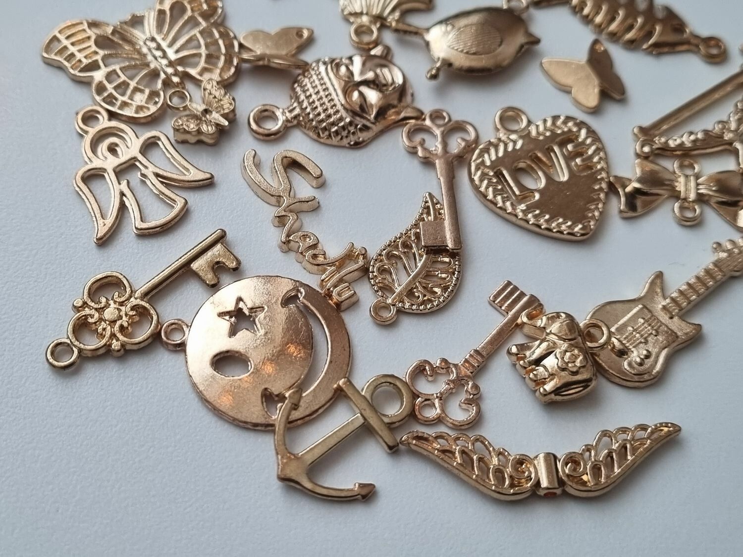 29 st söta Berlocker Charms Hängen för smyckestillverkning