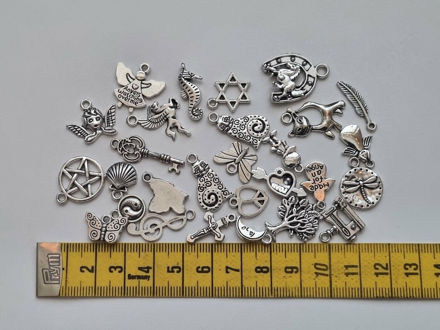 28 st söta Berlocker Charms Hängen för smyckestillverkning