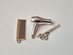 3 st berlocker / hänge / charm (hårfön, kam och sax)
