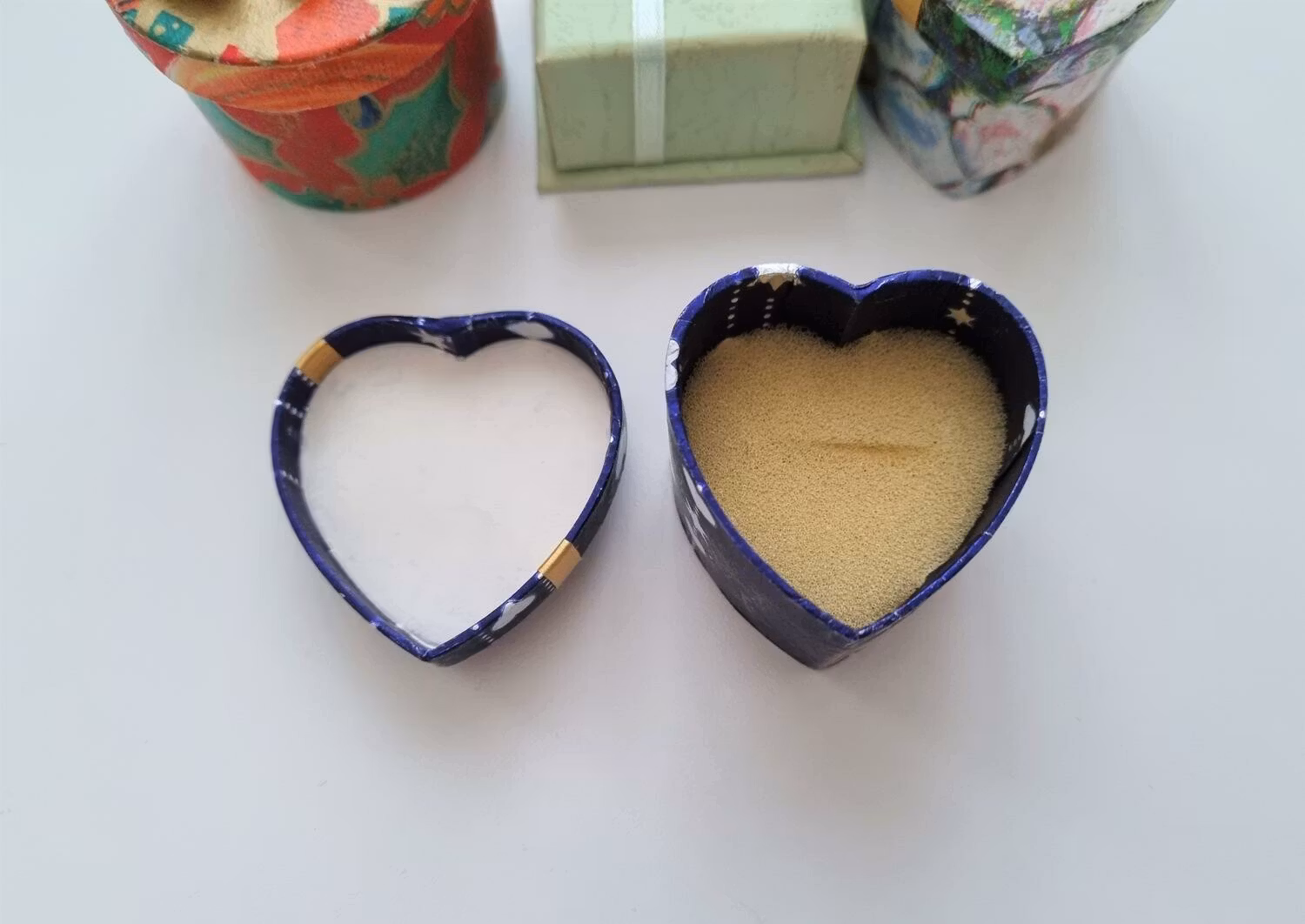 4 st små söta askar för förvaring av ringar/smycken
