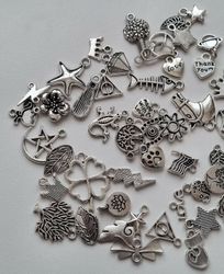 70 st Berlocker Charms Hängen för smyckestillverkning