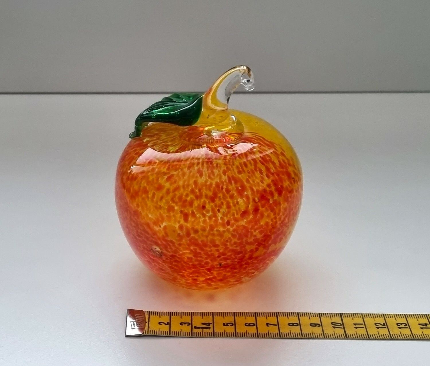 Glasfrukt, Äpple i glas, dekorationsföremål
