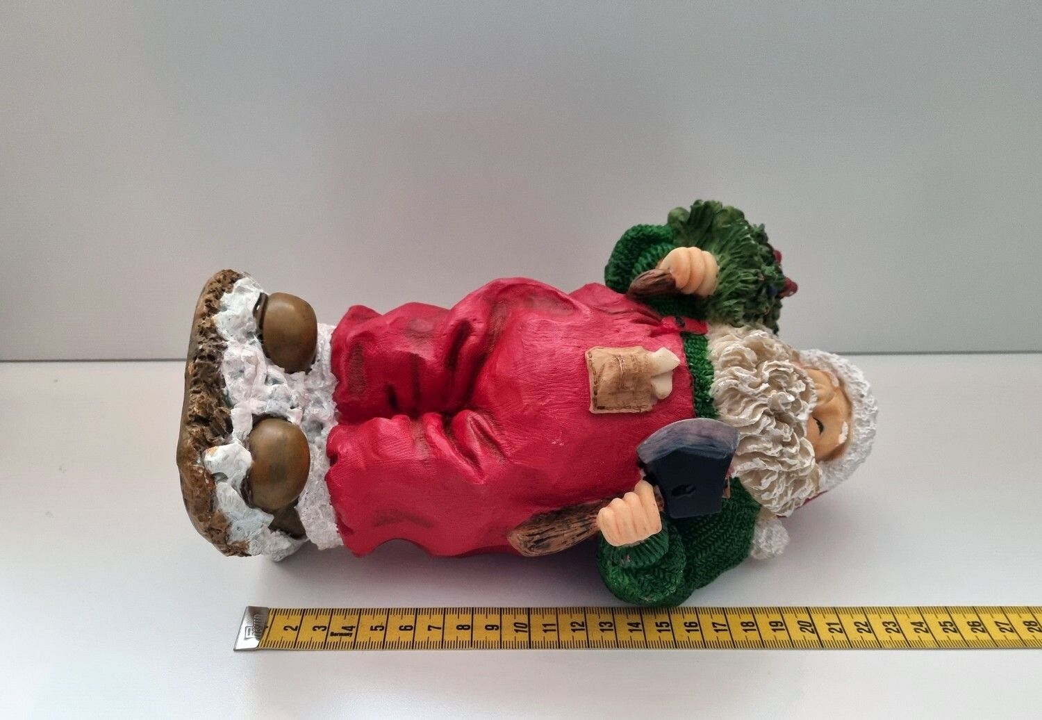 Handmålad figurin, stor jultomte, Hedlund (23,5 cm hög)