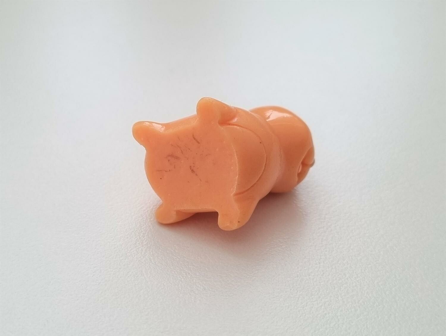 1 st säl, minisäl. Miniatyrer / figuriner för dockskåpet, tittskåp mm