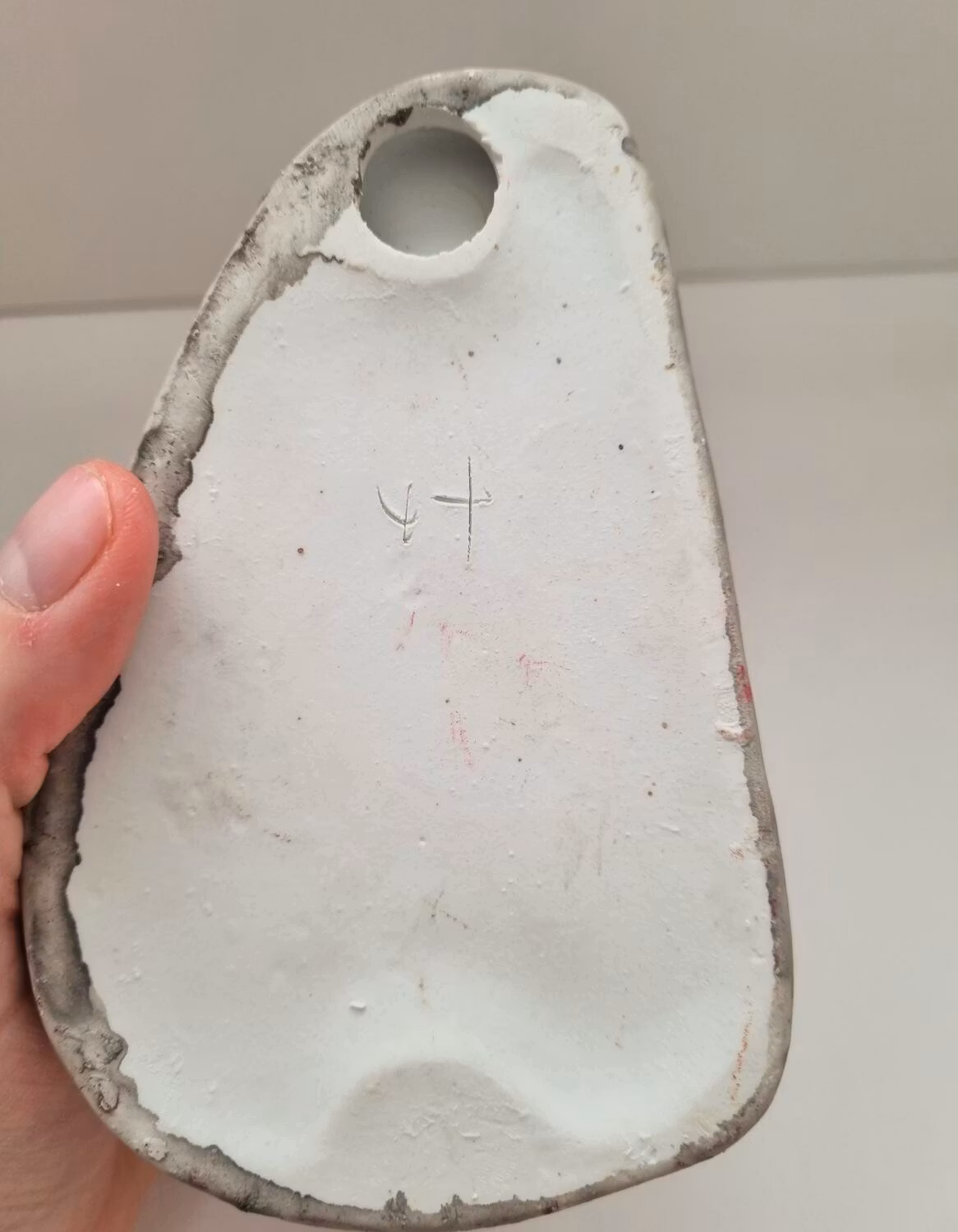 Handmålad stor figurin med jultema (588 gram)