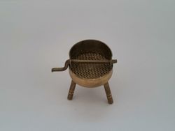 Grill, miniatyrgrill till dockhus, dockskåp / tittskåp med mera