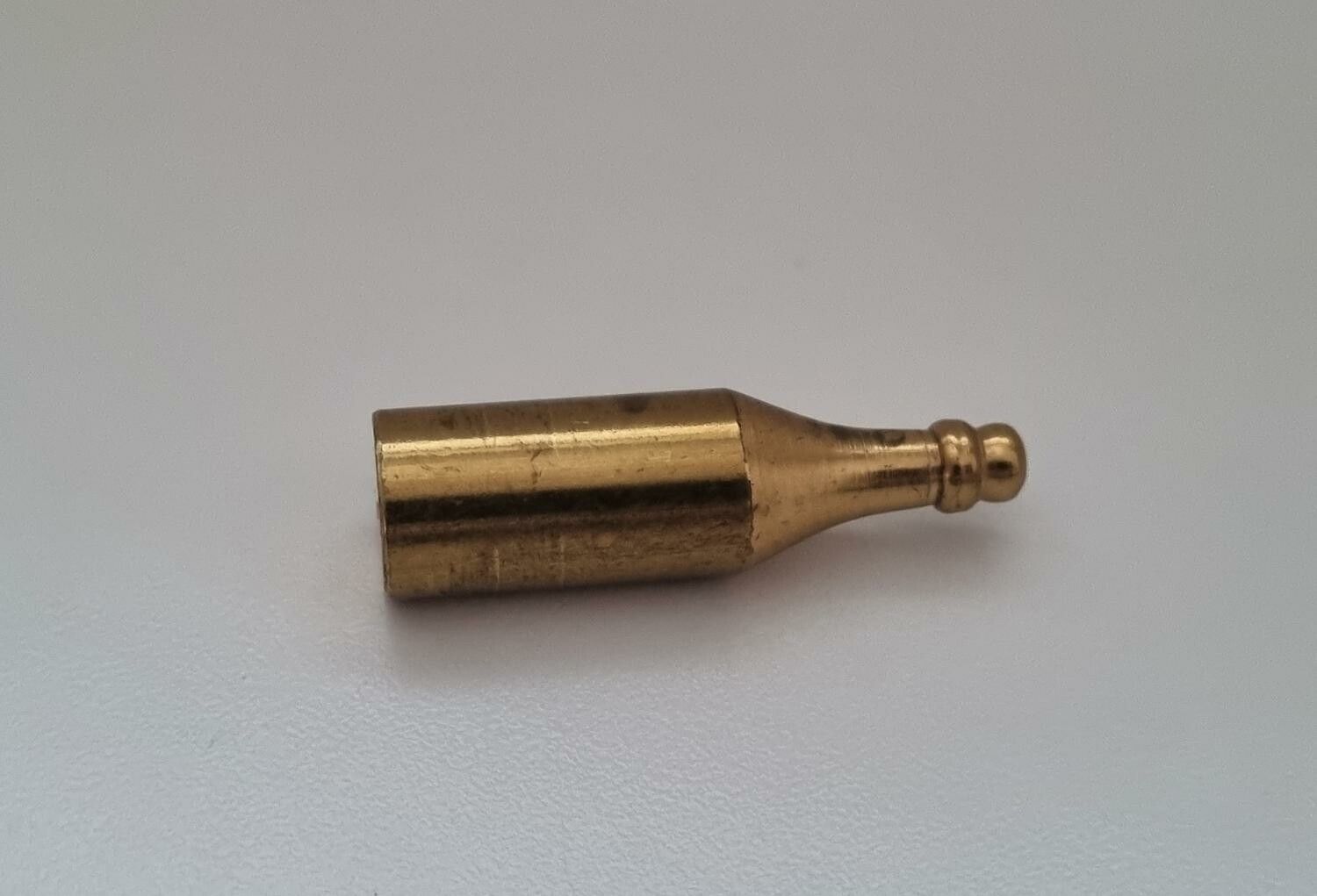 Flaska, miniatyr till dockhus, dockskåp / tittskåp med mera