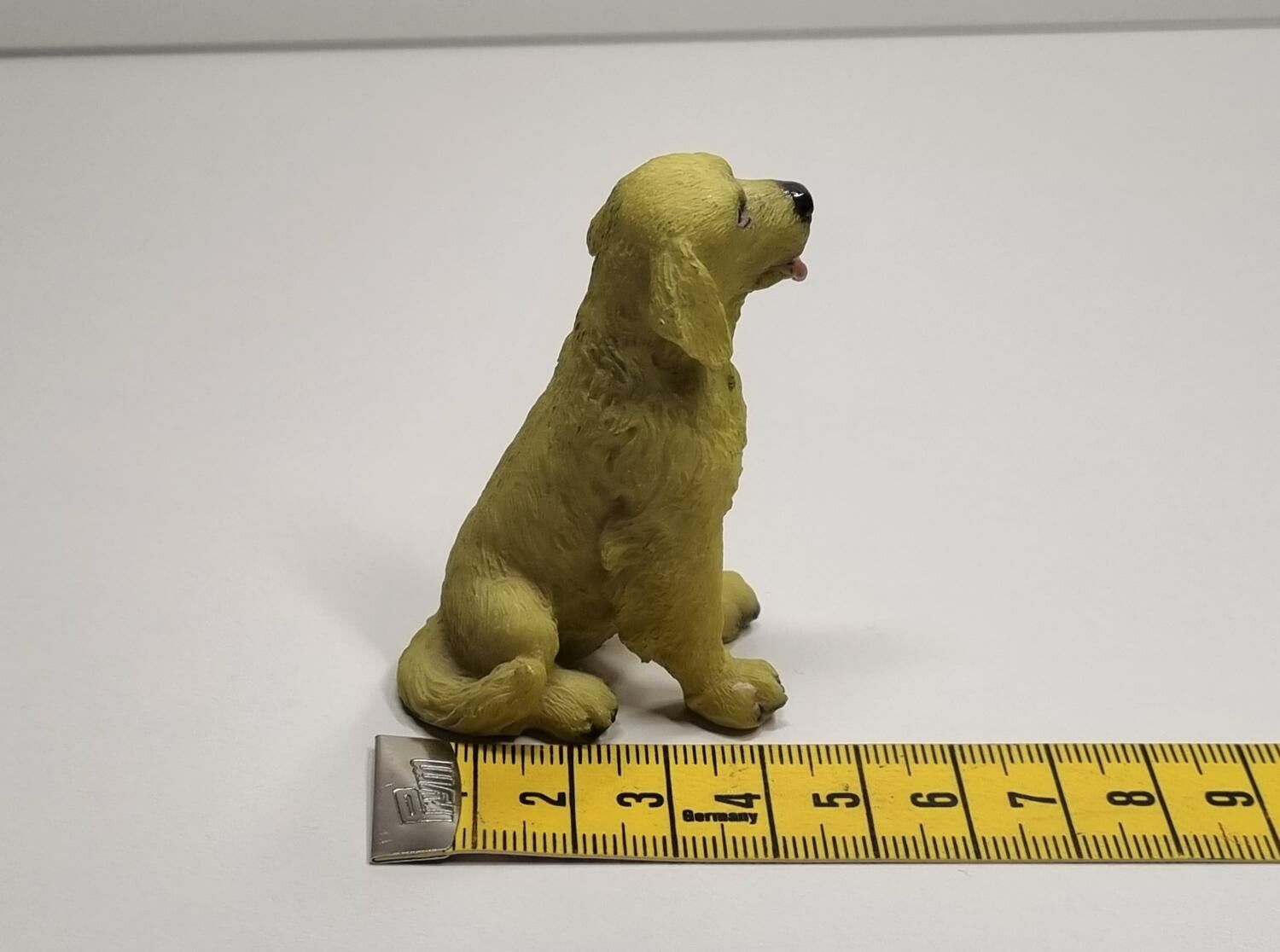 Hund miniatyr, miniatyrhund, minihund i porslin