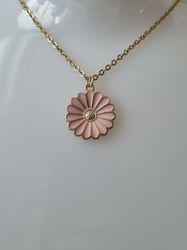Halsband i rostfritt stål med söt berlock (45 cm) - Rosa blomma