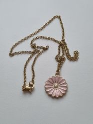 Halsband i rostfritt stål med söt berlock (45 cm) - Rosa blomma