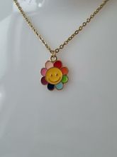 Halsband i rostfritt stål med söt berlock (45 cm) - Smileyblomma