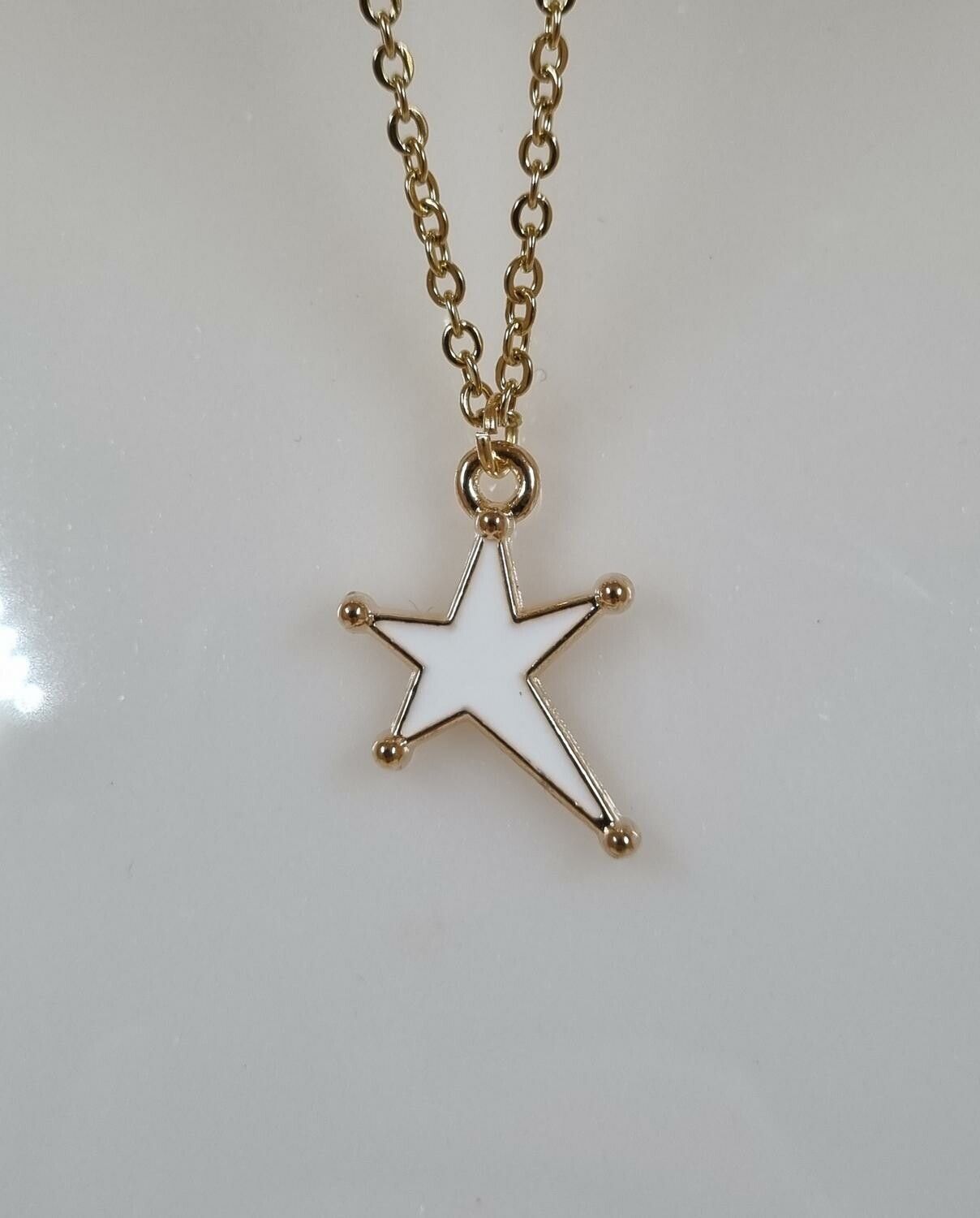 Halsband med stjärna (50 cm lång kedja i rostfritt stål)